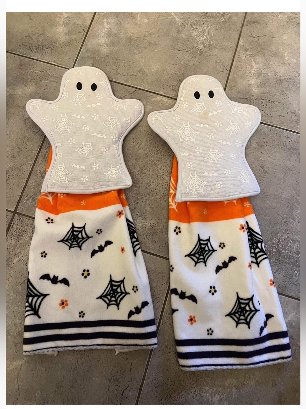 Temptations boofetti towel and mitt set